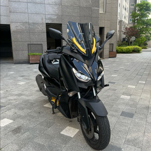 야마하 야마하 xmax 300 17년식 짧은 키로수 판매합니다 이미지