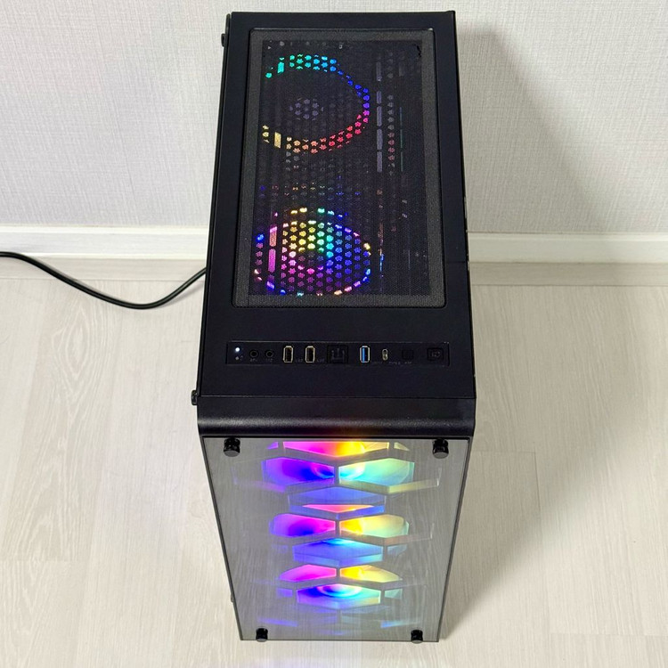 라이젠 5600, RTX 3080, 32GB 램, 2TB NVMe 게이밍 컴퓨터 조립 PC 본체 이미지