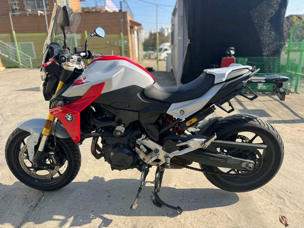 bmw f900r 21년형 1인신조 판매합니다 이미지