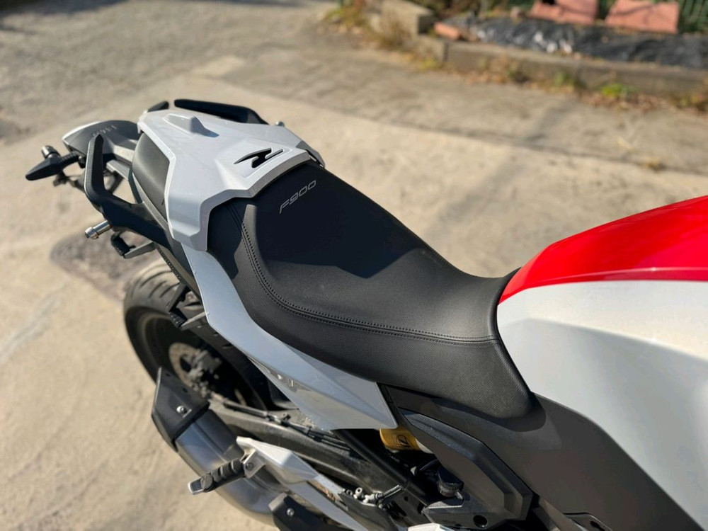 bmw f900r 21년형 1인신조 판매합니다 이미지