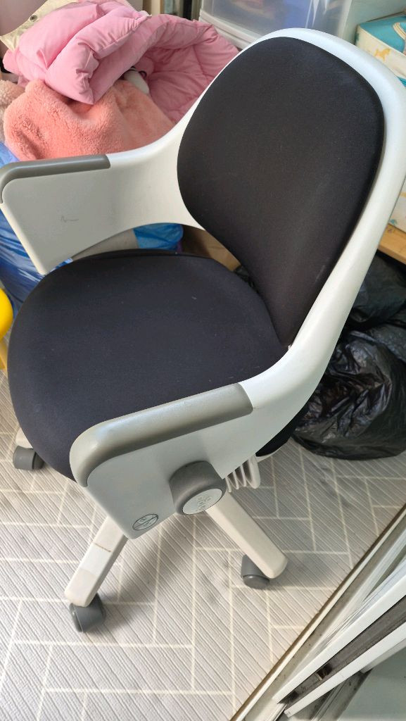 아동용 의자 이미지