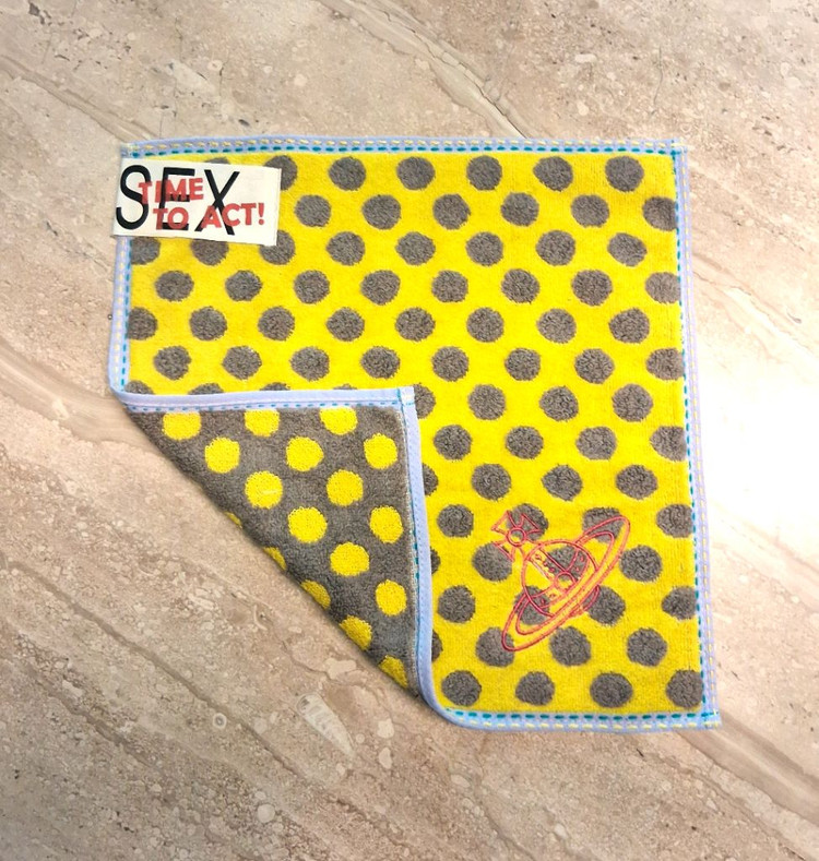 비비안웨스트우드 타올 손수건 27cm (정품) 새상품 이미지
