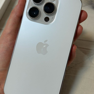 아이폰 14 프로 실버 256GB S급 팔아요 이미지