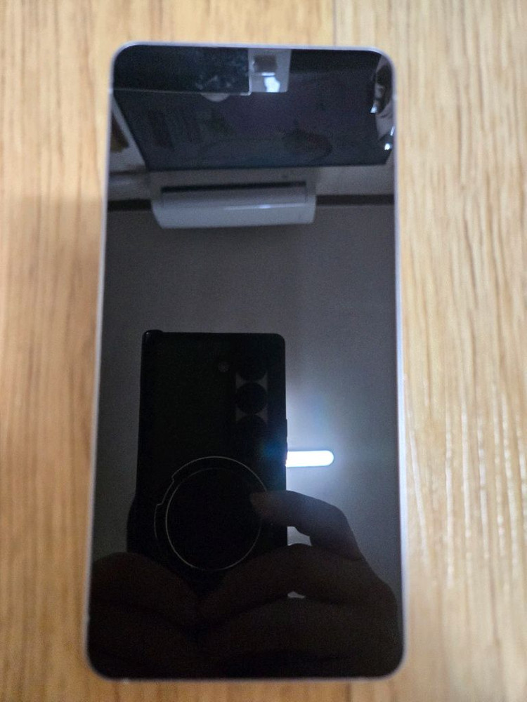 갤럭시 S25 엣지 SS급 256G 정상해지 공기기 이미지