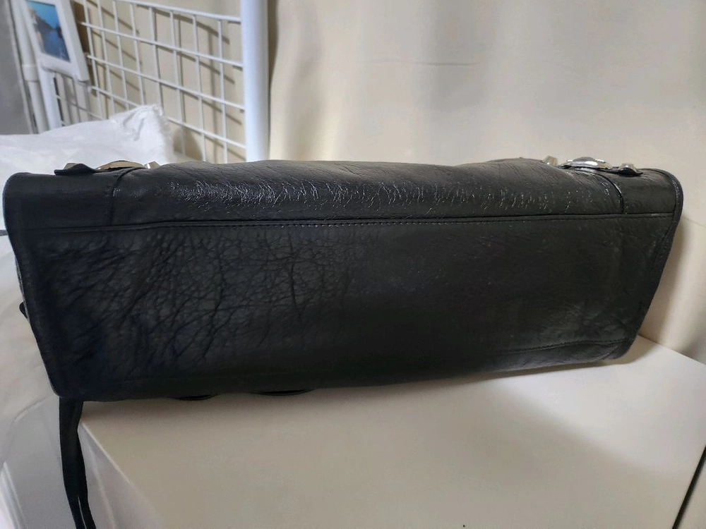 발렌시아가 모터 시티백 미디움 블랙 은장 이미지