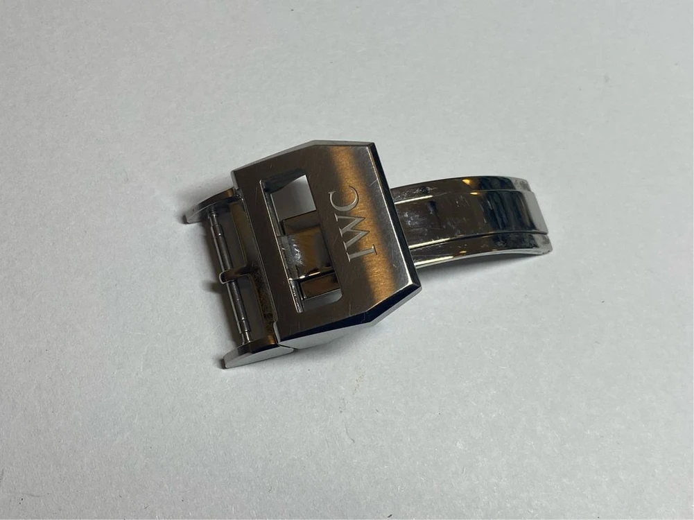 iWC 파일럿 가죽 블랙 스트랩 디버클 이미지