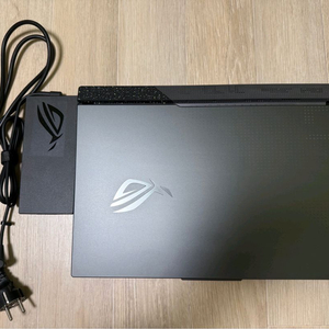 Asus R0G 스트릭스 G17 게이밍 노트북 이미지