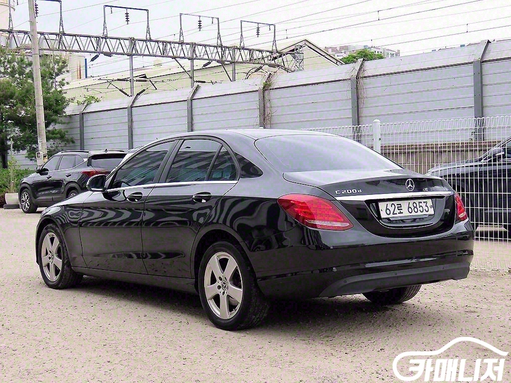 [벤츠]C클래스 W205 C200 d #고유가특가 이미지