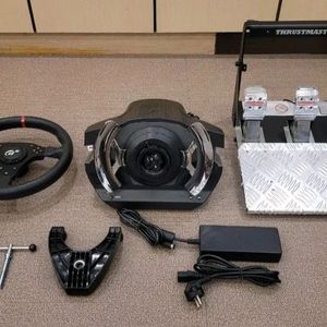 레이싱휠 트러스트마스터 T500 RS 판매 (안전결제) 이미지