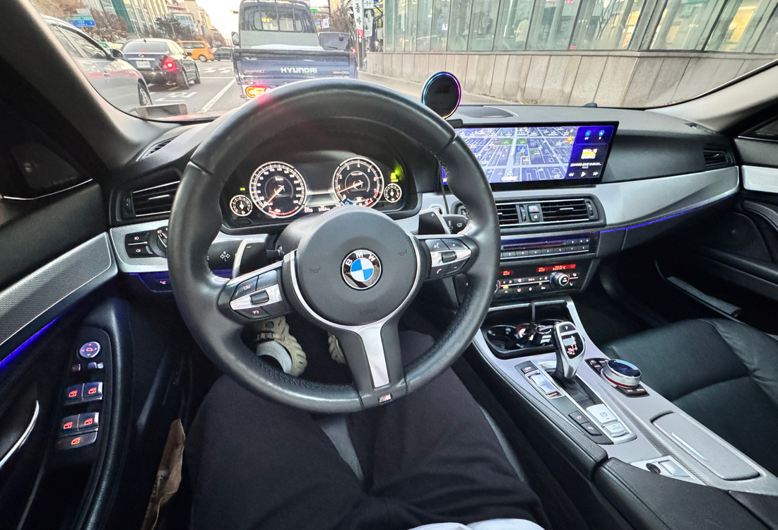 2010년식 BMW f10 528i (n52/자연흡기) 차량 판매합니다 이미지