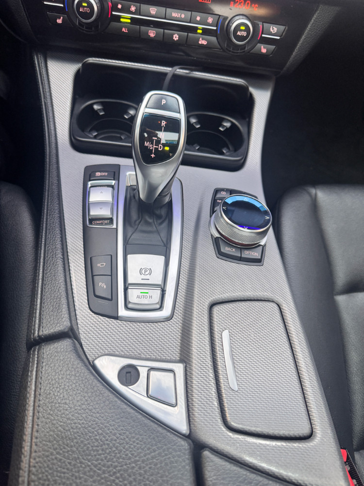 2010년식 BMW f10 528i (n52/자연흡기) 차량 판매합니다 이미지