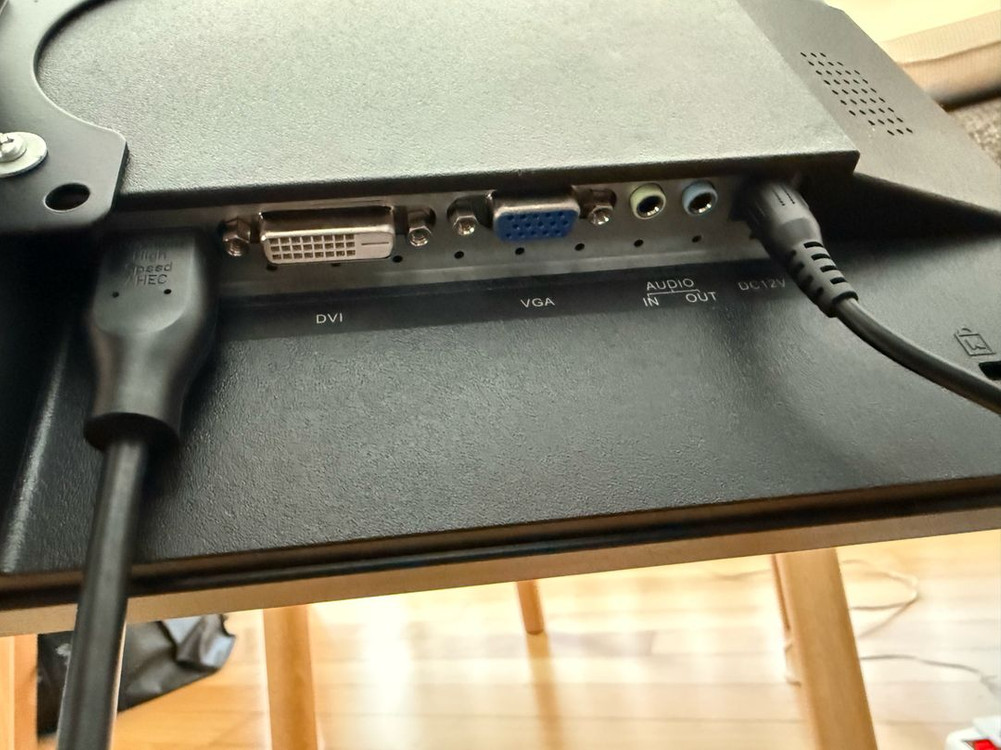LG IPS 모니터 22인치 컴모니터 엘지모니터 웹디자인22인치사진구성패널깨끄개인입니다가까운곳은 2만원추가시 집 문 이미지