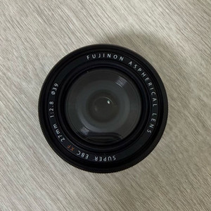 XF 27mm F2.8 렌즈 이미지