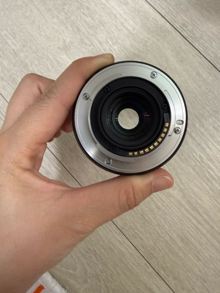 XF 27mm F2.8 렌즈 이미지