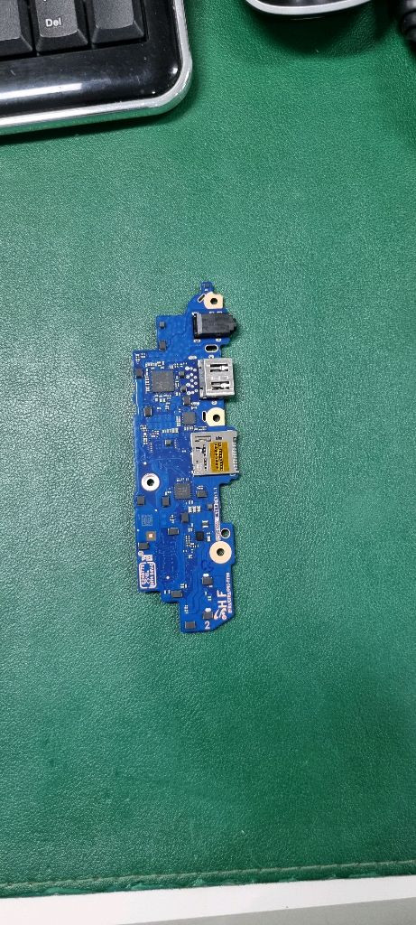 삼성 갤럭시북2 프로 NT951XED 모델의 서브보드 팝니다 이미지