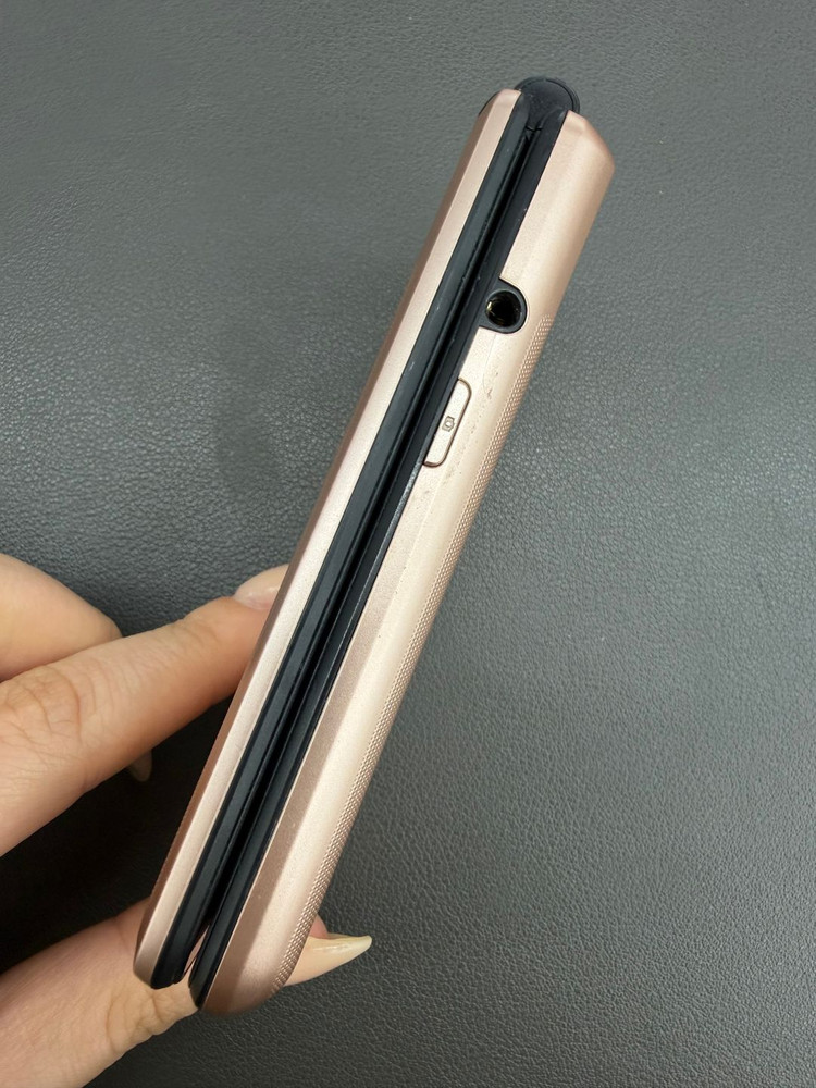 [대전 중고폰] LG Y110 / 공신폰 효도폰 폴더폰 / 실사진 / 413107 이미지