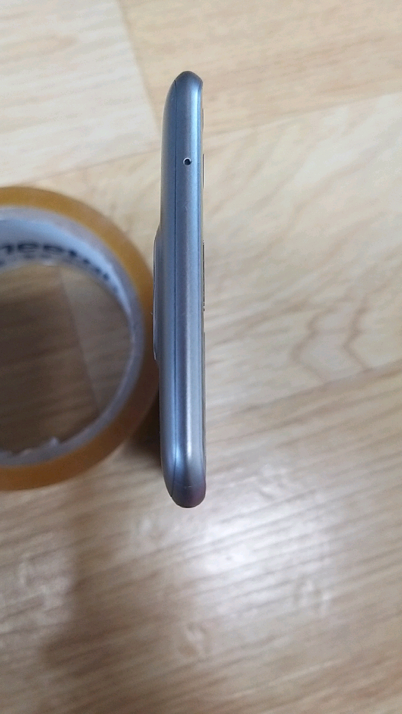 LG X캠 (X CAM, F690) 이미지