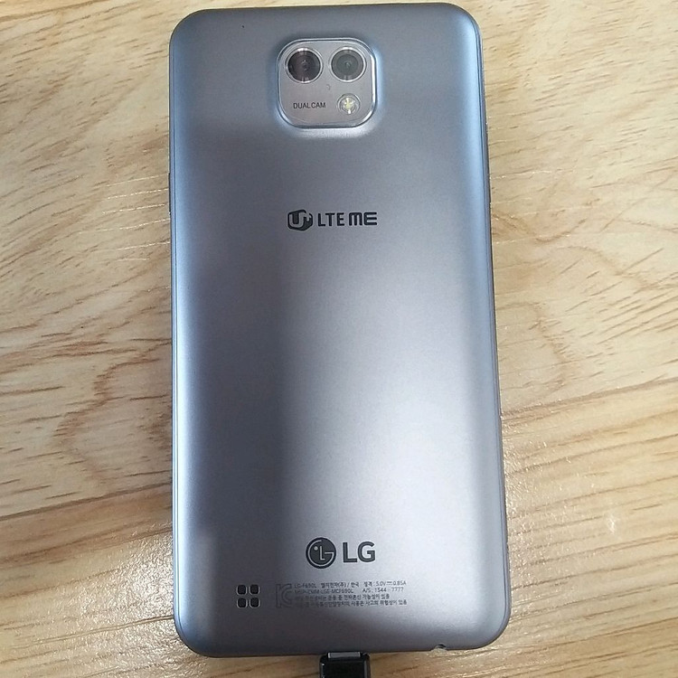 LG X캠 (X CAM, F690) 이미지