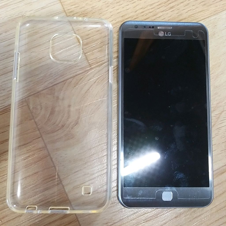 LG X캠 (X CAM, F690) 이미지