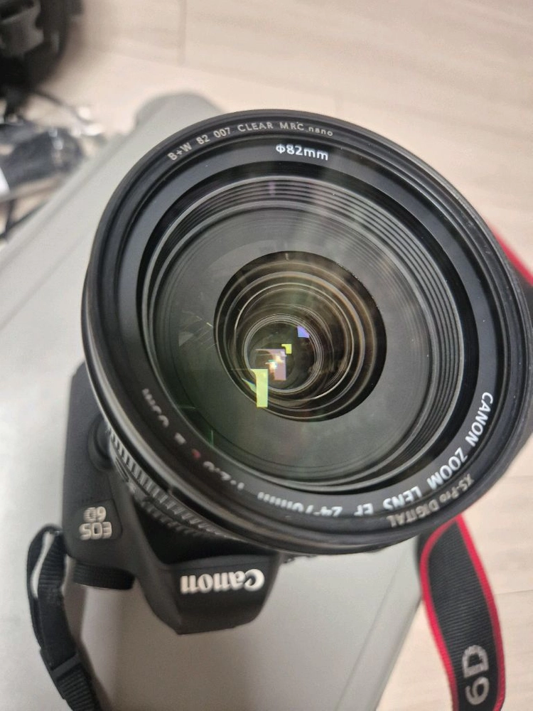 (컷수 11200)캐논 6D 카메라 + 렌즈 캐논 24-70mm L F2.8 II 신계륵 일괄 판매 이미지