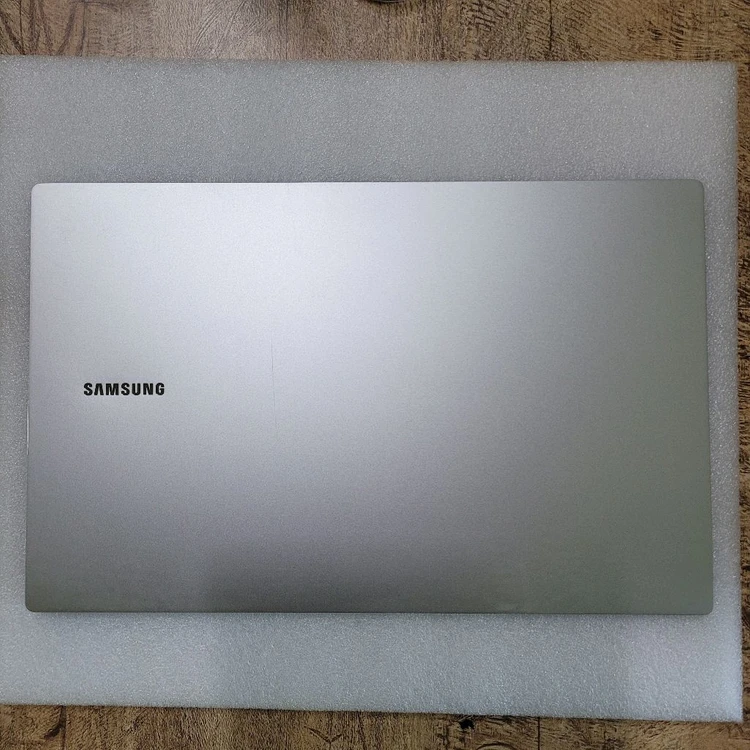 삼성 갤럭시북 프로 NT950XDB-KJ52S 액정(상판전체) - 안심되는 중고거래