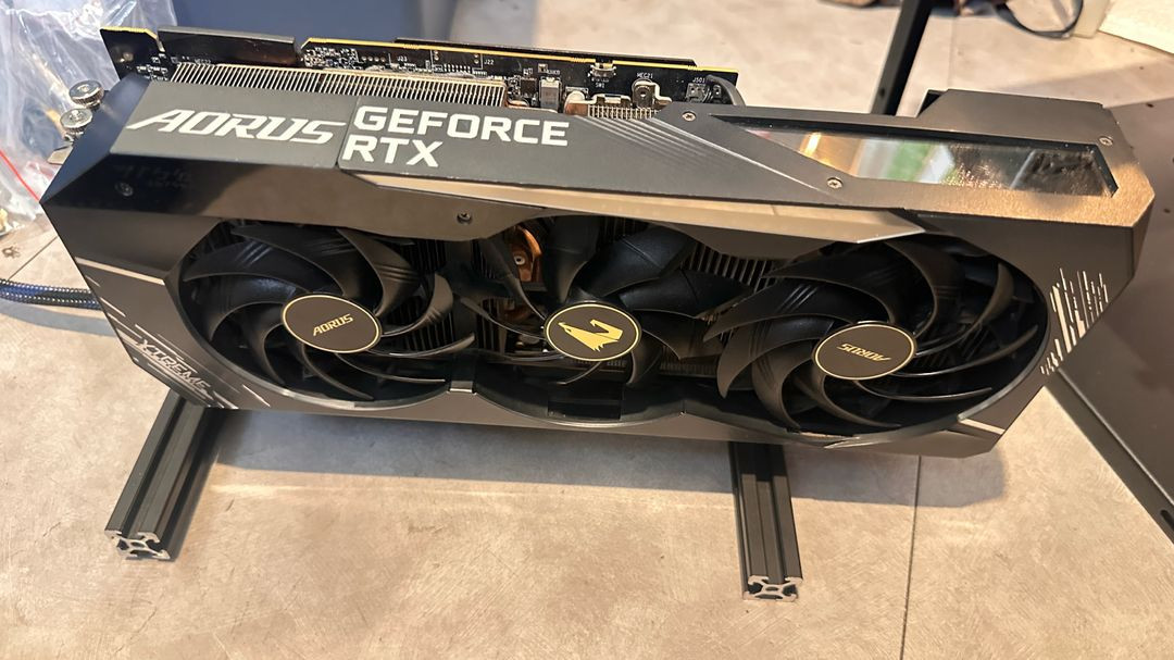 RTX3090 기가바이트 어로스 익스트림 팝니다 이미지