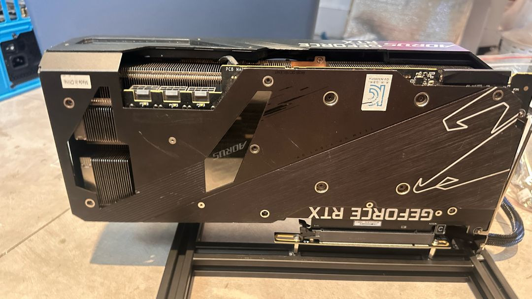 RTX3090 기가바이트 어로스 익스트림 팝니다 이미지