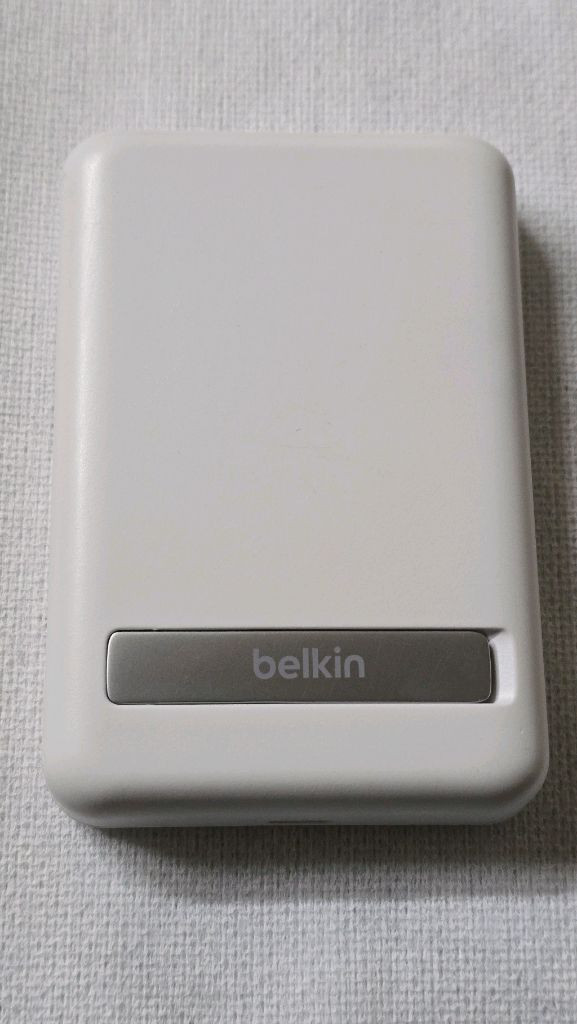 벨킨 belkin 맥세이프 보조배터리 5000mAh 화이트 판매 이미지