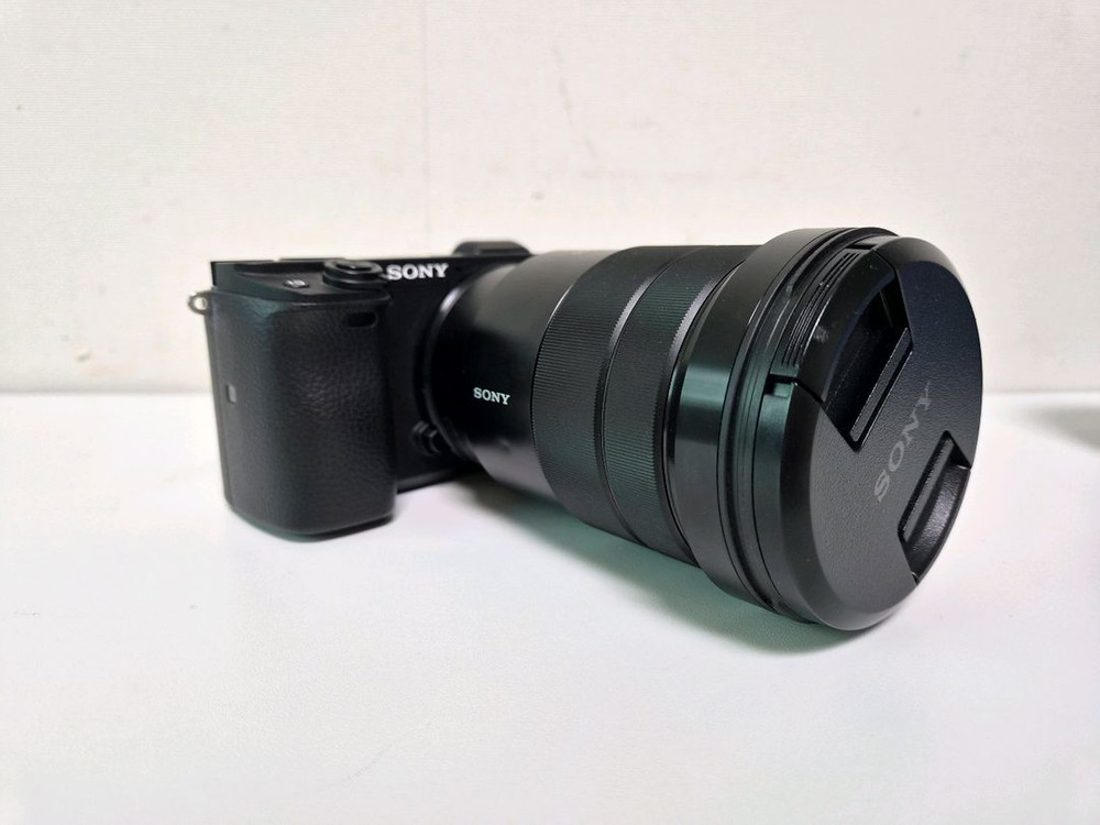 소니알파 A6400바디 / SELP18105G / SEL50F18F 렌즈2개 포함 이미지