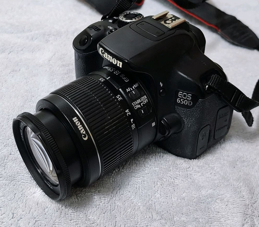 캐논 EOS 650D DSLR 카메라 와 18-55 렌즈 팝니다. 이미지