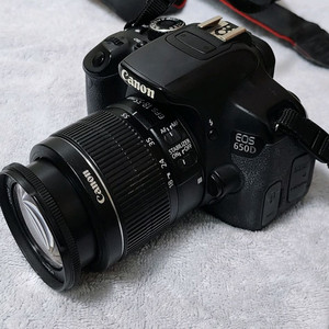 캐논 EOS 650D DSLR 카메라 와 18-55 렌즈 팝니다. 이미지