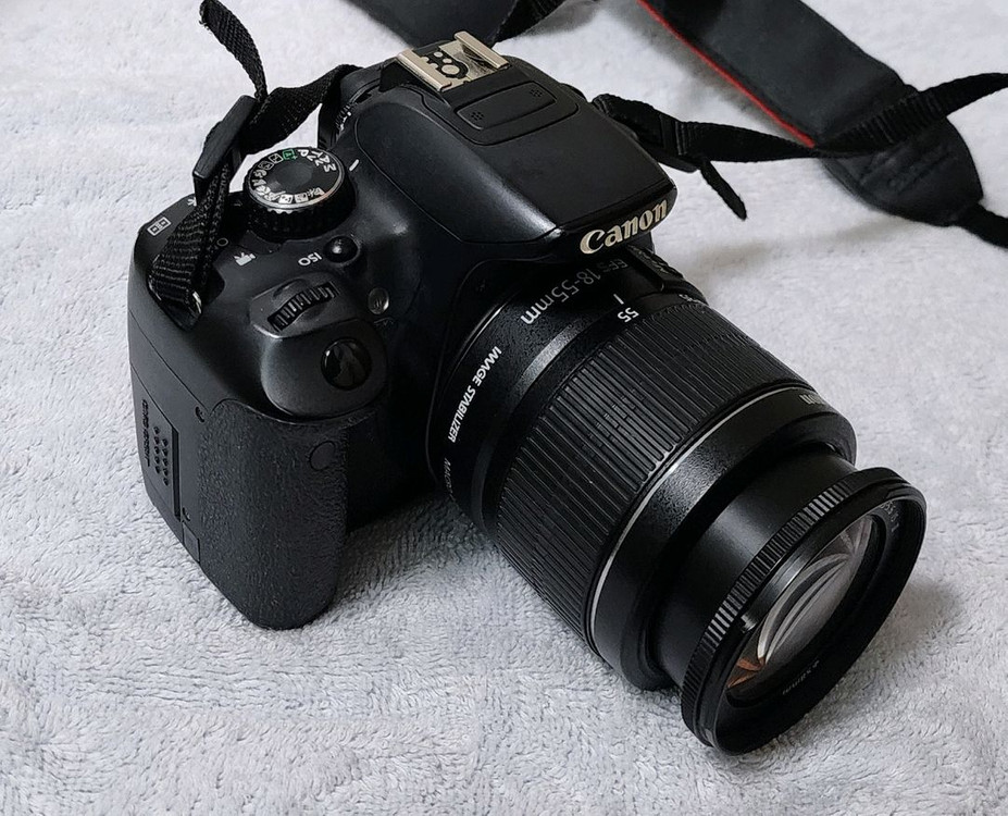 캐논 EOS 650D DSLR 카메라 와 18-55 렌즈 팝니다. 이미지