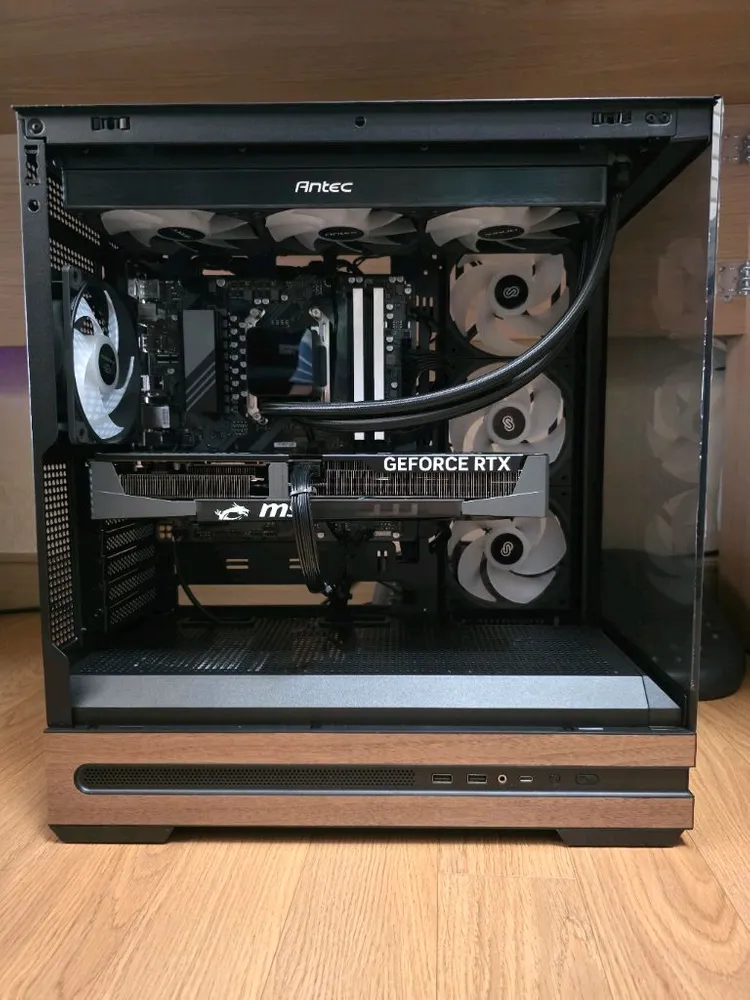AMD 라이젠 9800x3d, 엔비디아 rtx5070 등 컴퓨터 본체 판매 이미지