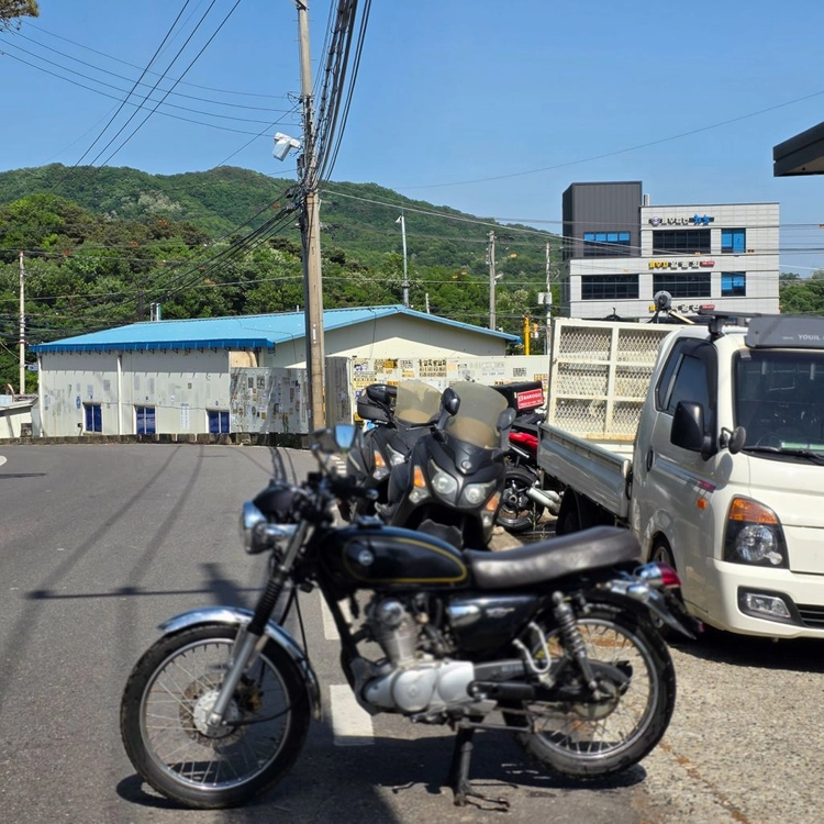 SYM 울프125 이미지