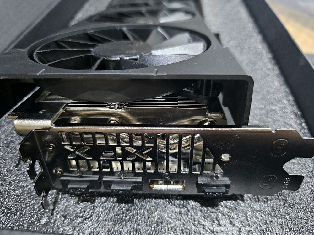 XFX 라데온 RX 9070XT SWIFT 이미지