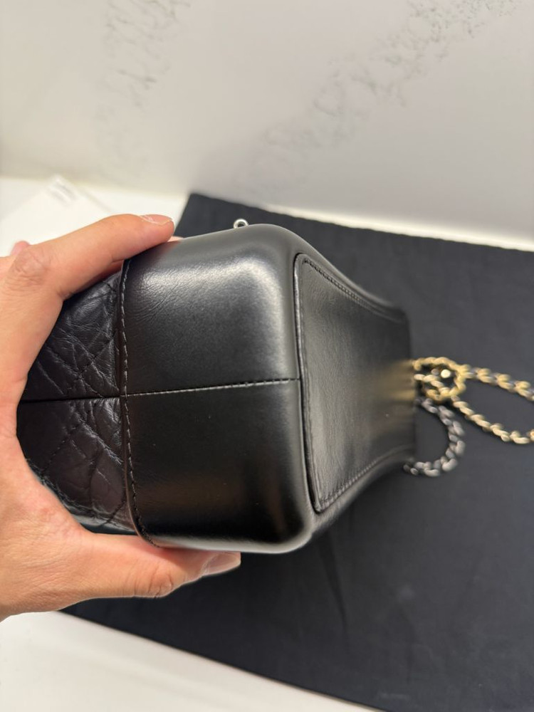 샤넬 가브리엘 백팩 스몰 내장칩 이미지