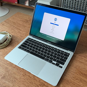 맥북 에어 m1 실버 고급형 박스풀 (256/16gb) 이미지