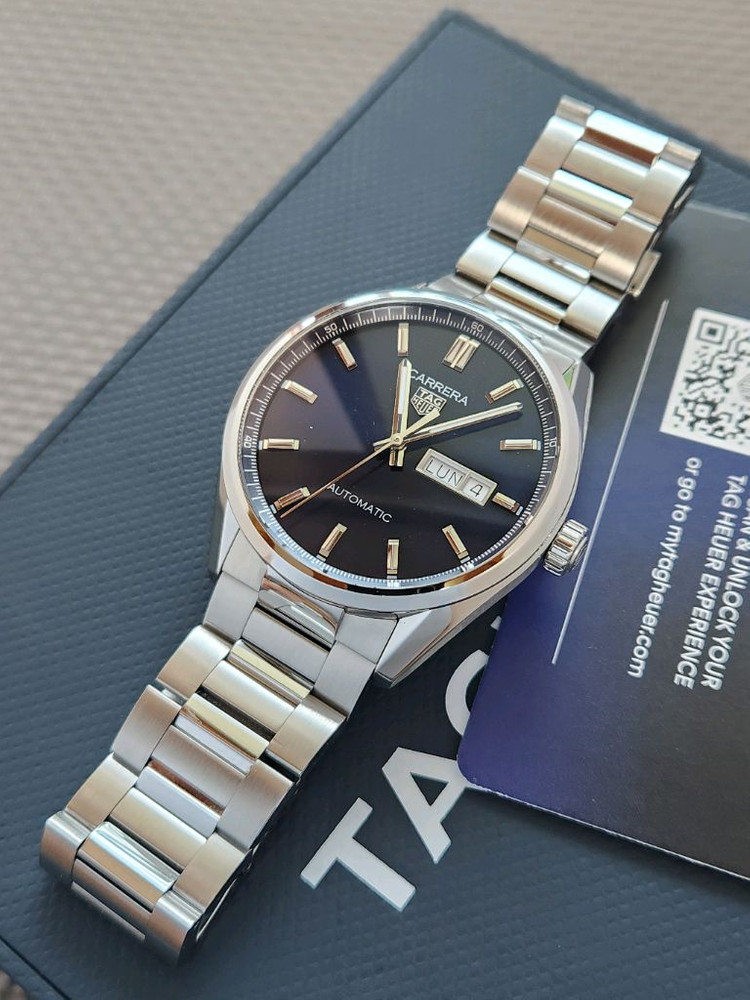 태그호이어 까레라 데이데이트 오토매틱 블루 41mm 이미지