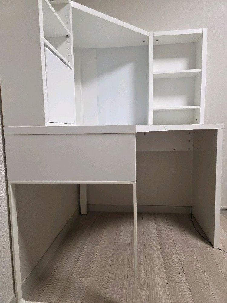 이케아 미케 코너책상 이미지