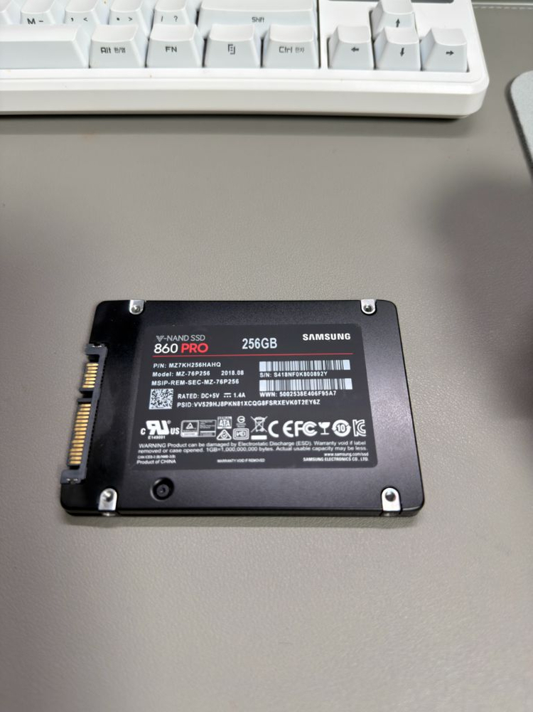 삼성 860pro 256Gb SSD판매합니다 이미지