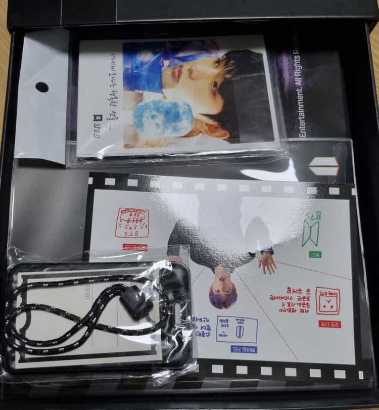 * bts 해피 앨범 1+1 이미지