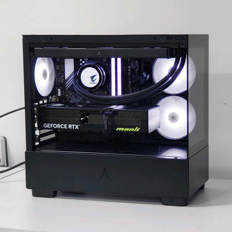7800X3D 5080 32GB 게이밍 컴퓨터 본체 고사양 붉은사막 배그 이미지
