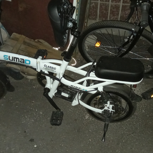 접이식 전기자전거 이미지