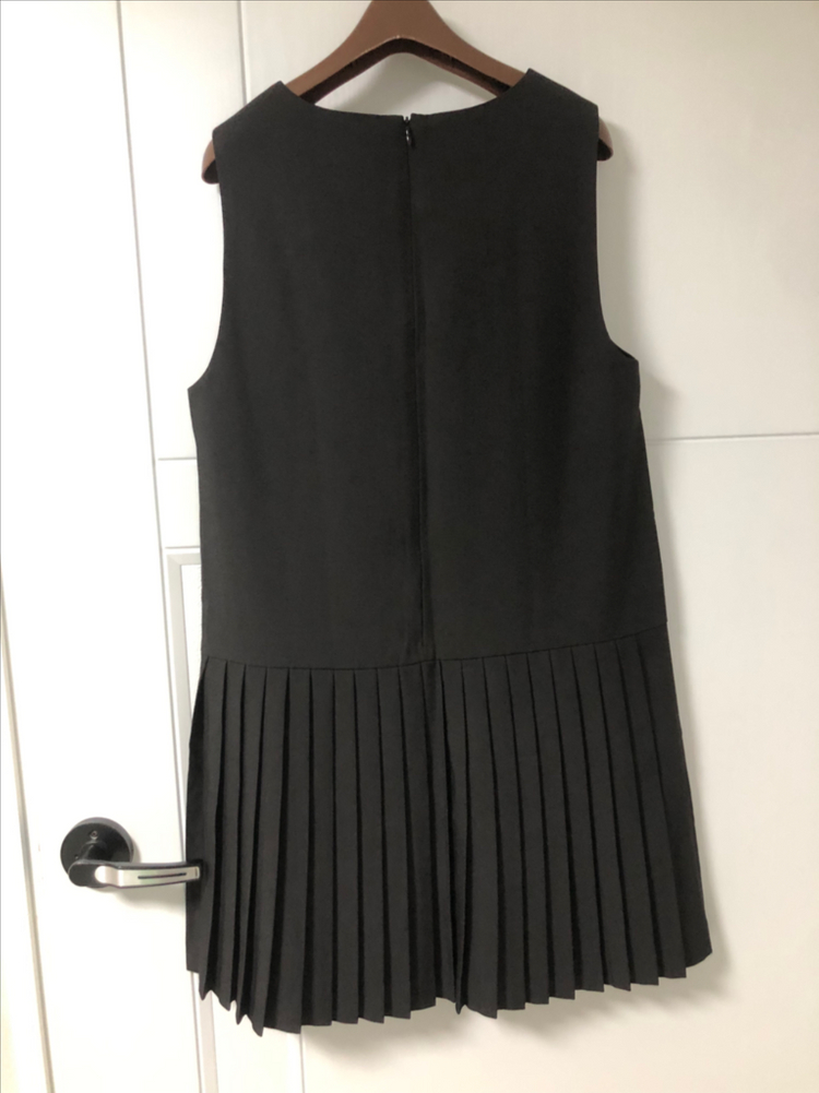 에잇세컨즈 밑단 플리츠 미니 원피스 블랙 s 이미지