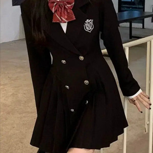 여성 교복 셋업 이미지