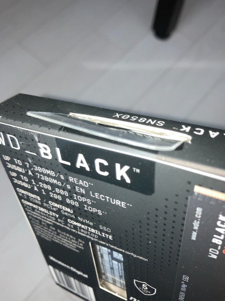대원CTS 국내정품 WD BLACK SN850X 2TB SSD 미개봉 이미지