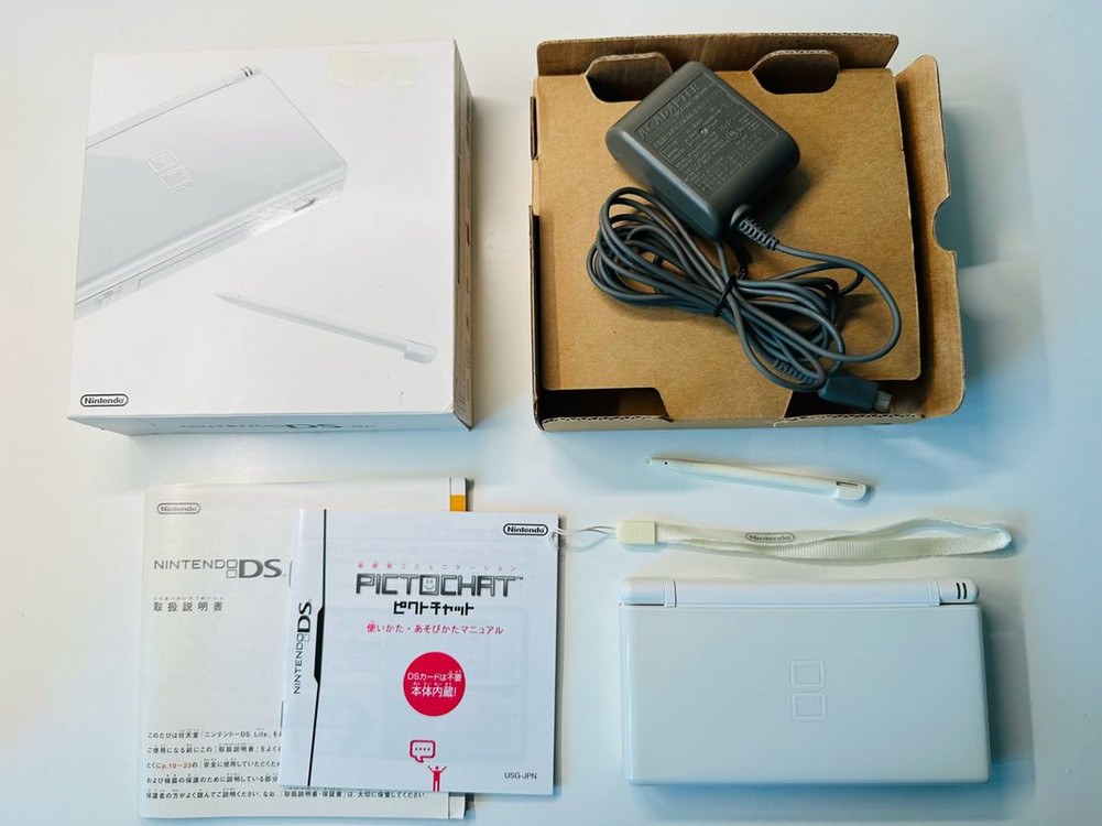 닌텐도 DS Lite DSL 크리스탈 화이트 일판 풀박스셋 판매 (게임보이, 3DS) 이미지