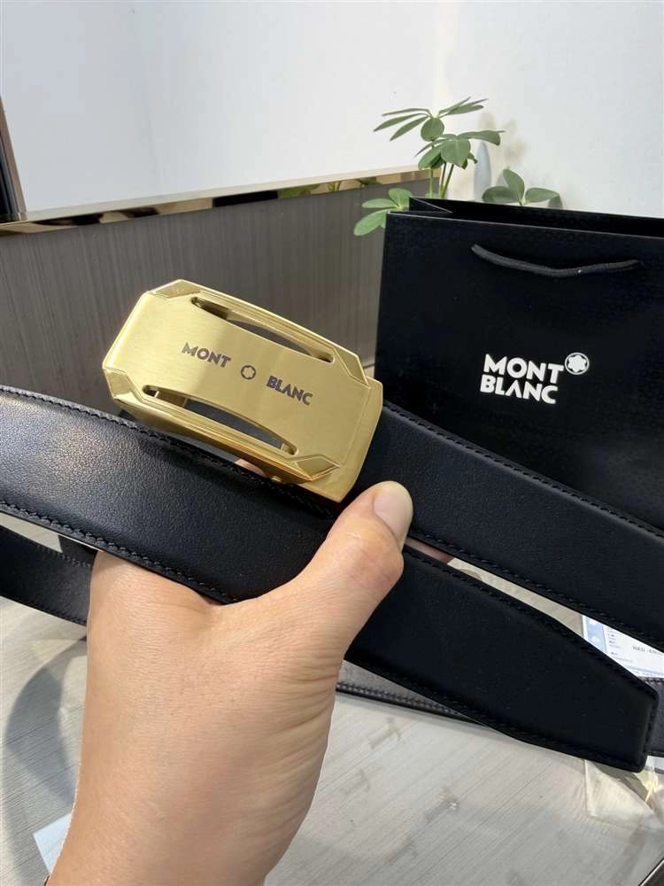 몽블랑 오토매틱 레더 벨트 / 홍콩면세점 예약상품 이미지