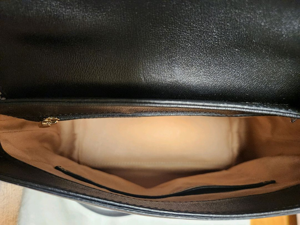 제이에스티나 블랙 체인 숄더백 이미지
