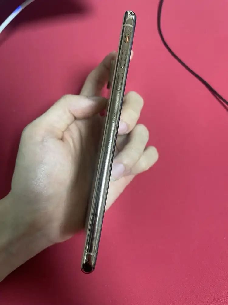 아이폰 XS MAX 64GB A급 골드색상 팔아요 이미지